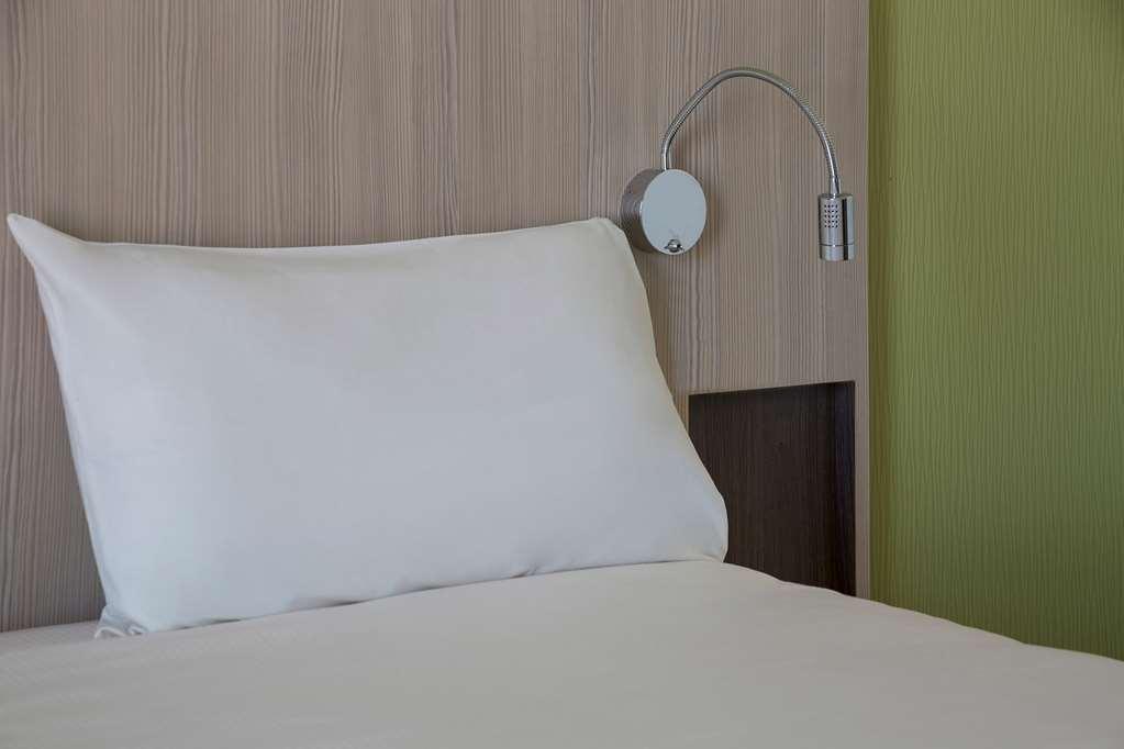 The Originals Access, Hotel Cholet Gare Δωμάτιο φωτογραφία