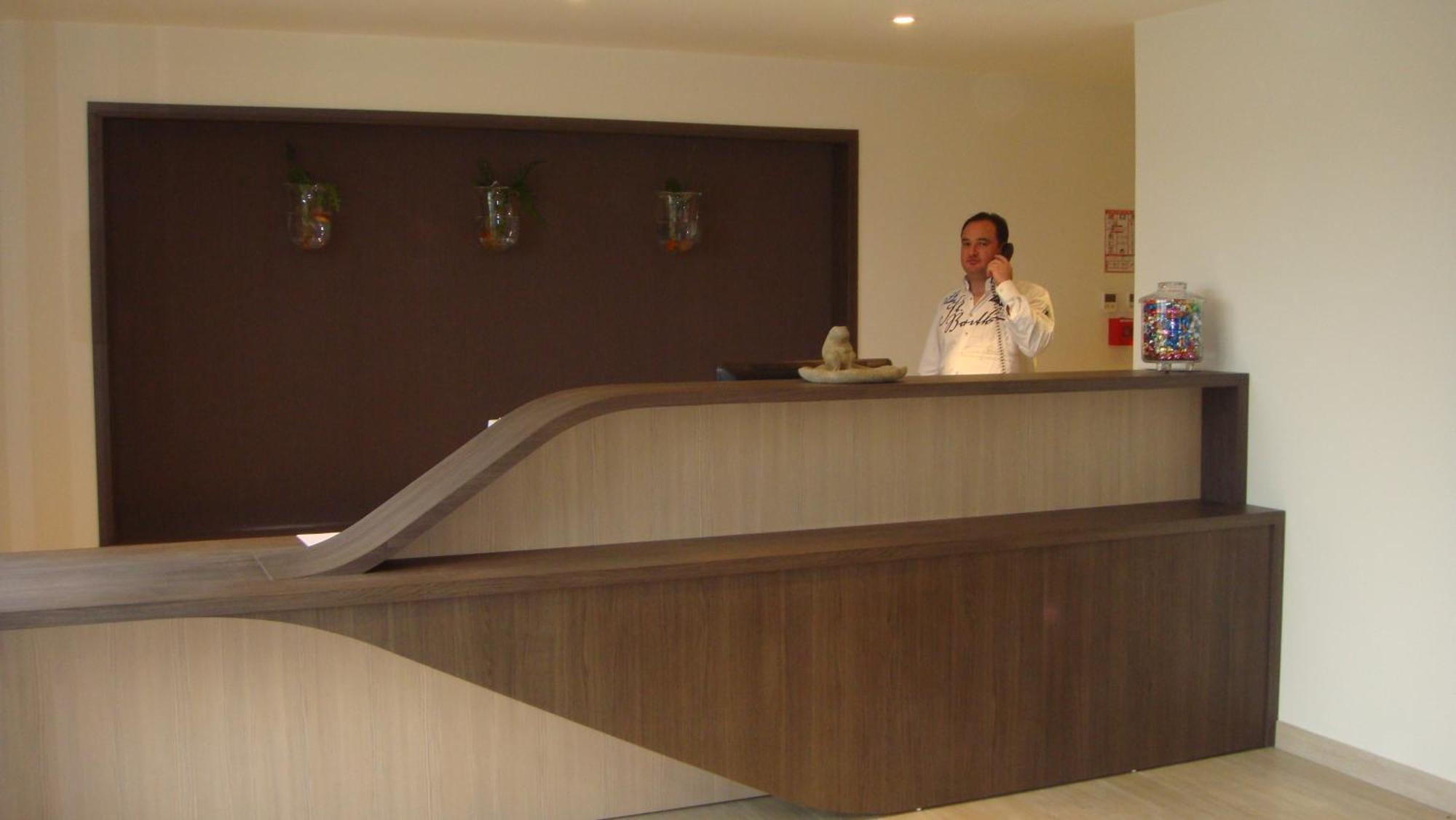 The Originals Access, Hotel Cholet Gare Εξωτερικό φωτογραφία